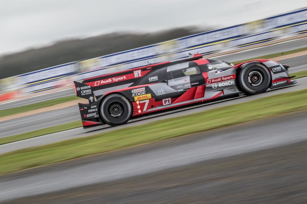 Audi doorbreekt met 2 auto's reeks pole positions van Porsche + UITSLAG